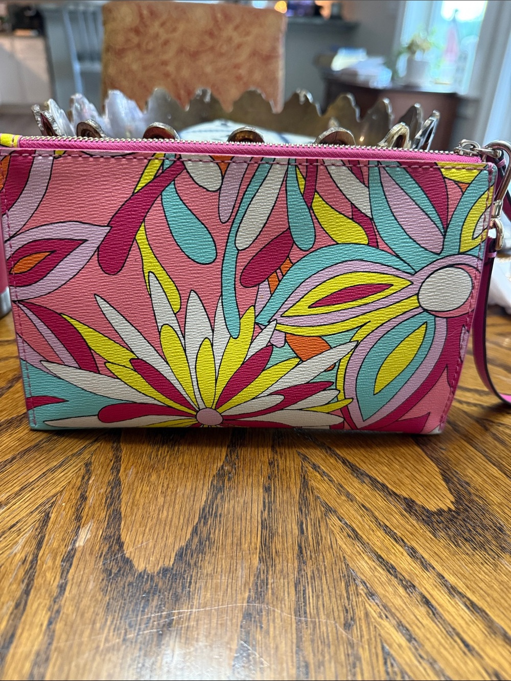 kate spade Floral Wristlet Wallet in Pink, Mint & Yellow - Picture 3 of 4